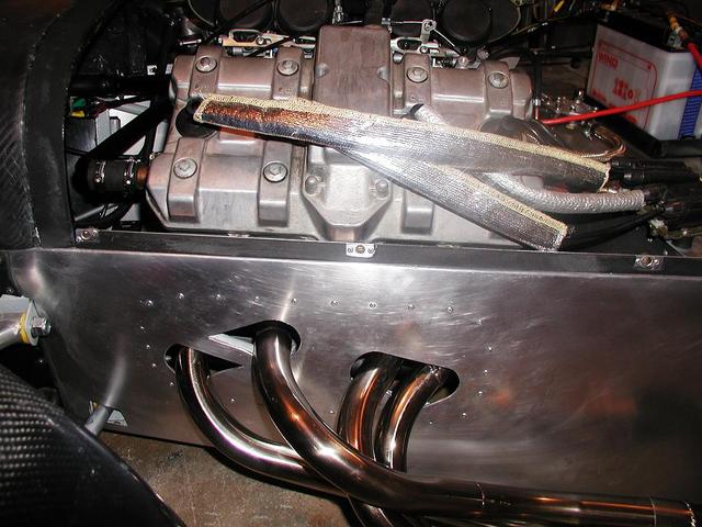 Rescued attachment Engine manifold nearside.JPG